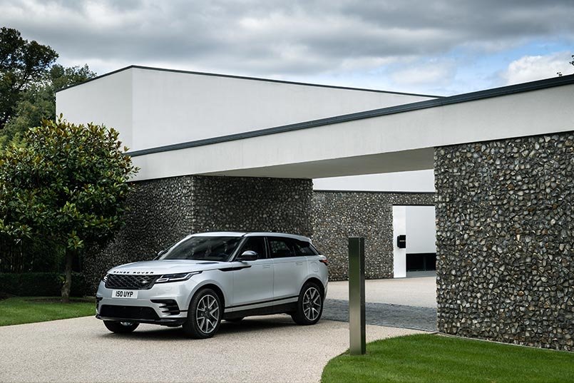 Range Rover Velar Electrifies with plug in Hybrid and State of the